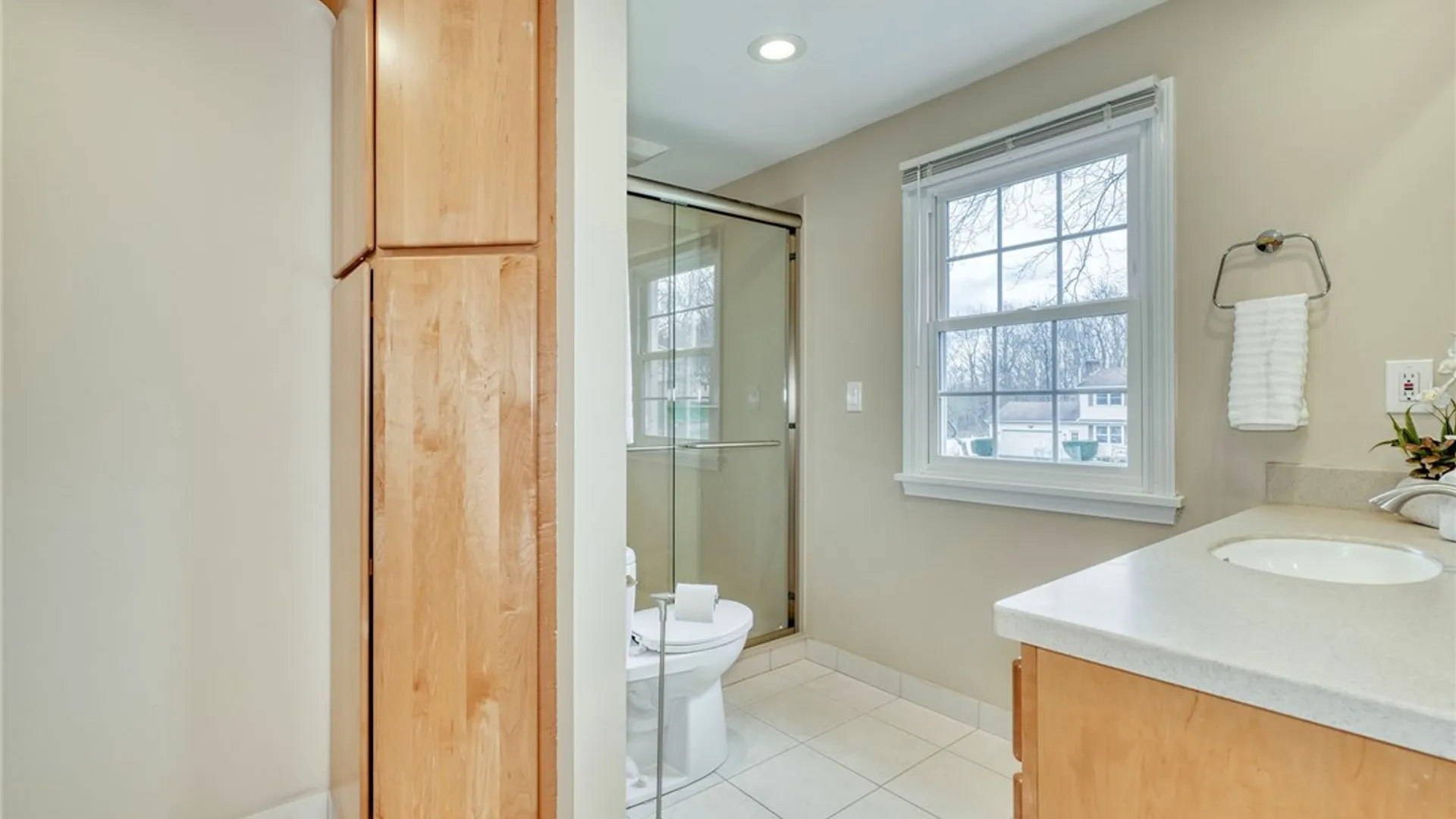 Property at 9 Burncoat Way, Pittsford, NY 14534 34