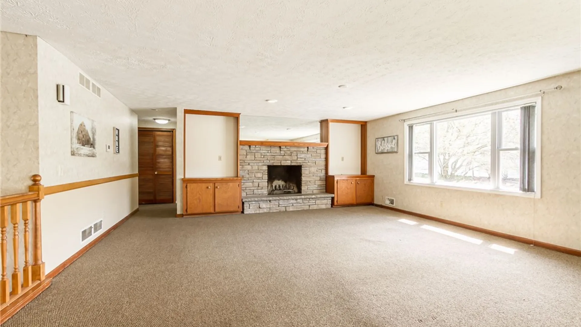 Property at 299 Fairport Road, Pittsford, NY 14445 13