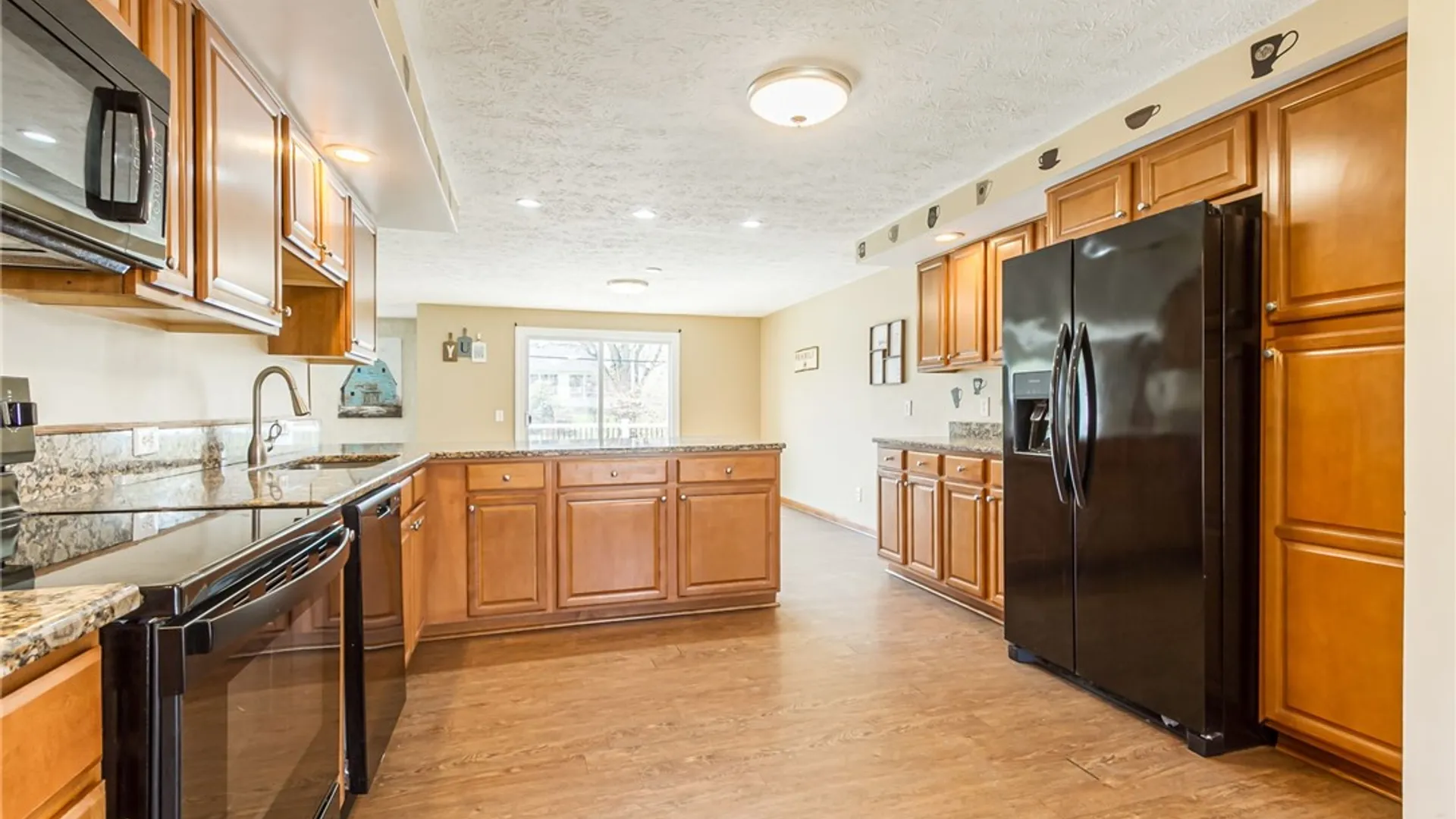 Property at 299 Fairport Road, Pittsford, NY 14445 24