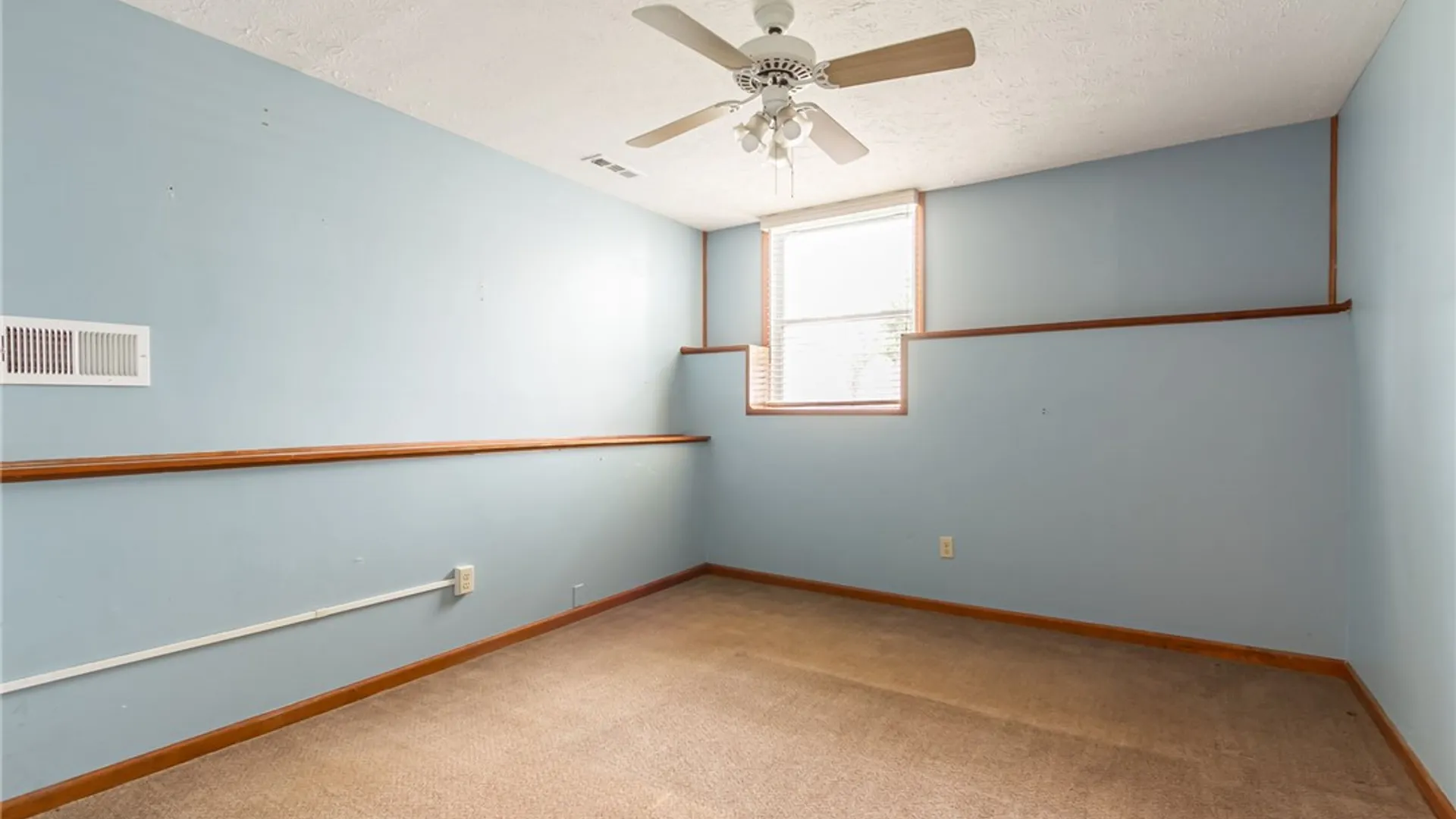 Property at 299 Fairport Road, Pittsford, NY 14445 39
