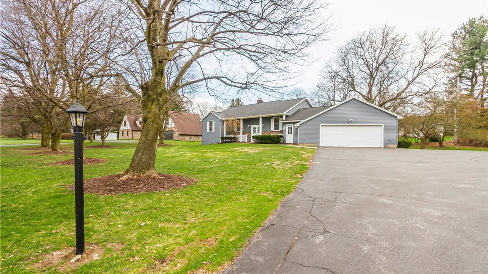 Property at 299 Fairport Road, Pittsford, NY 14445 5