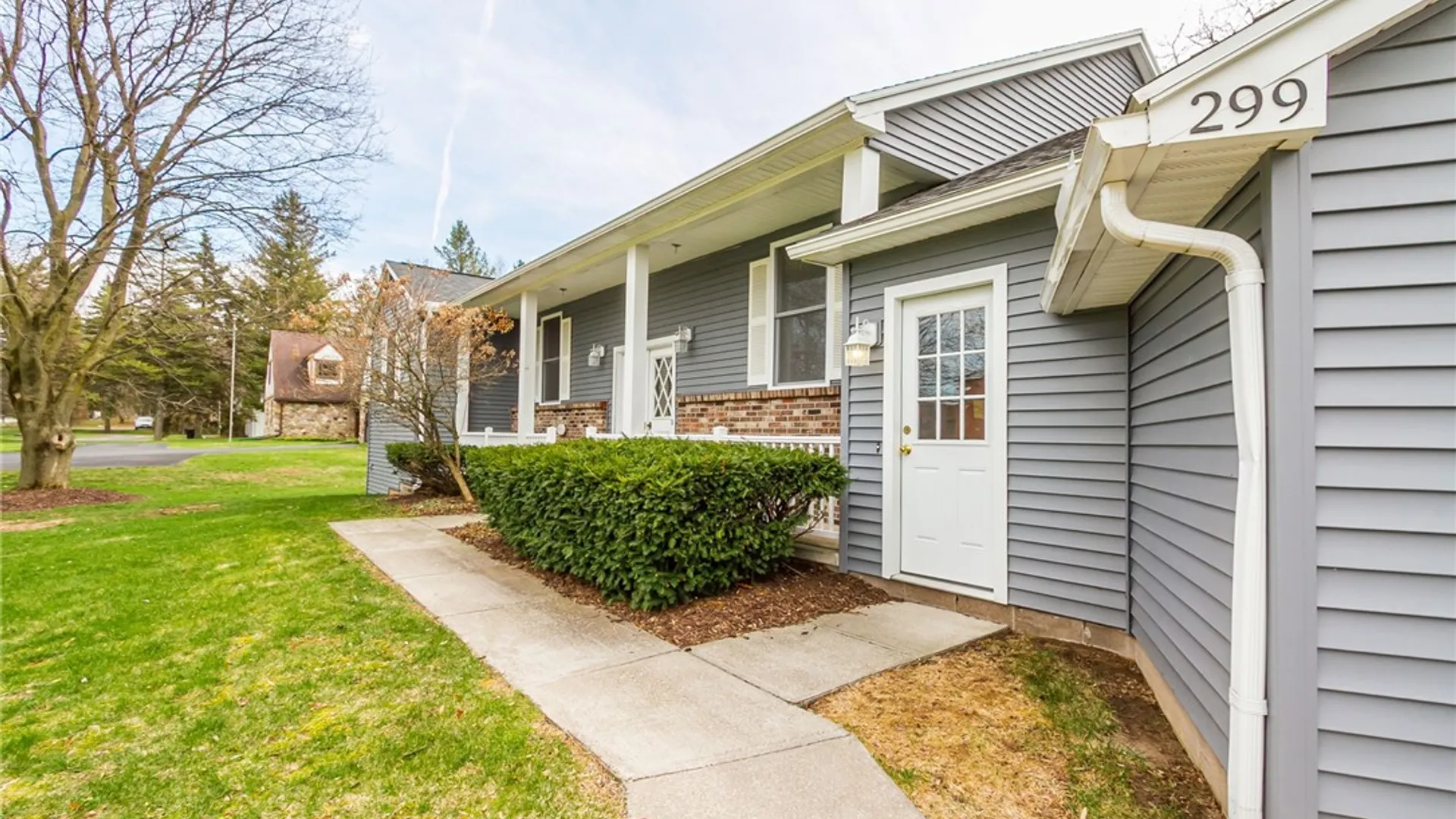 Property at 299 Fairport Road, Pittsford, NY 14445 6