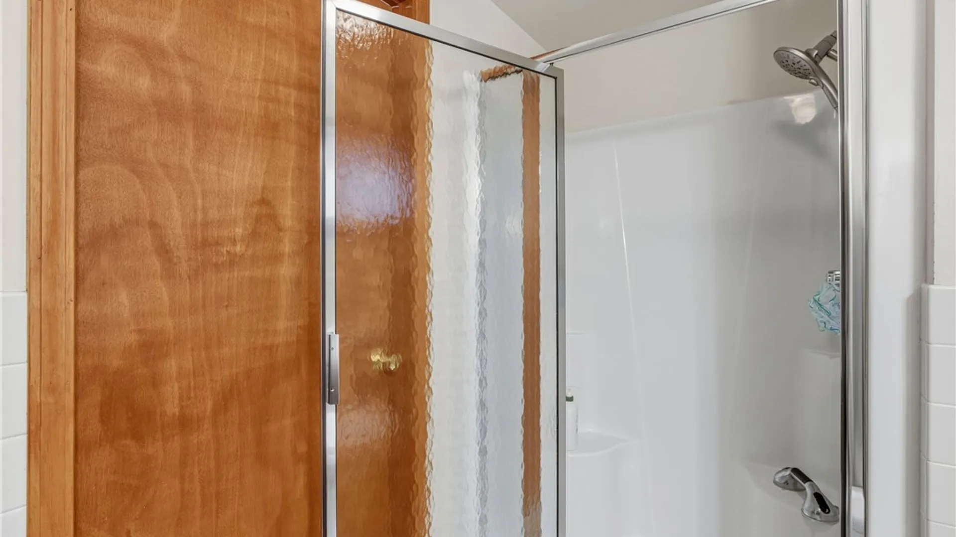 Property at 6941 Rebecca Drive, Wheatfield, NY 14304 20