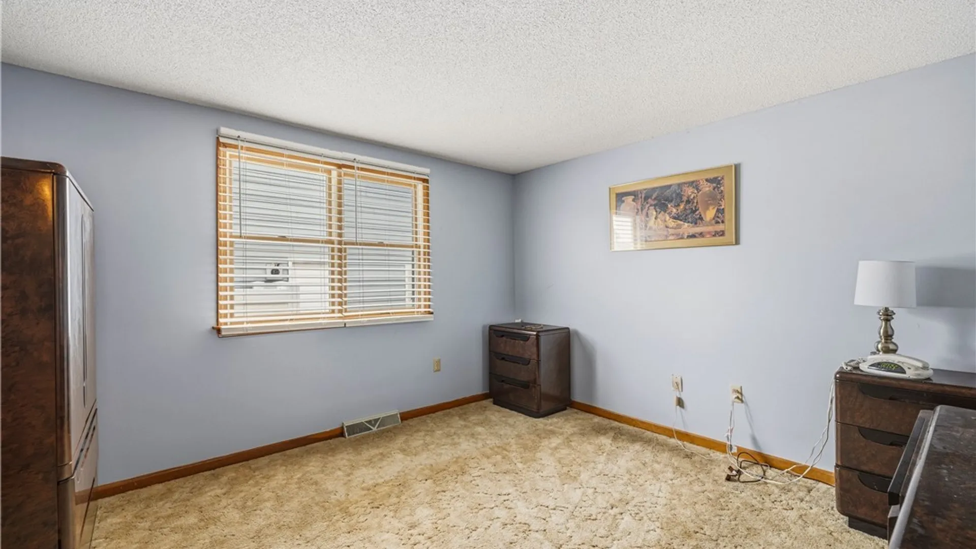 Property at 6941 Rebecca Drive, Wheatfield, NY 14304 24