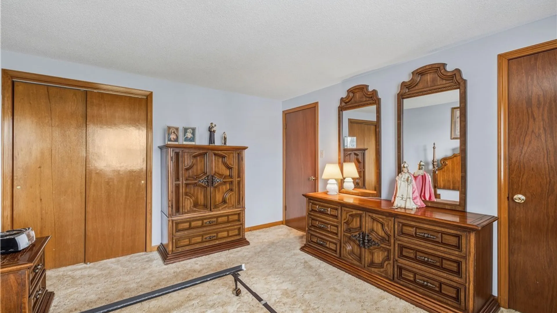 Property at 6941 Rebecca Drive, Wheatfield, NY 14304 26