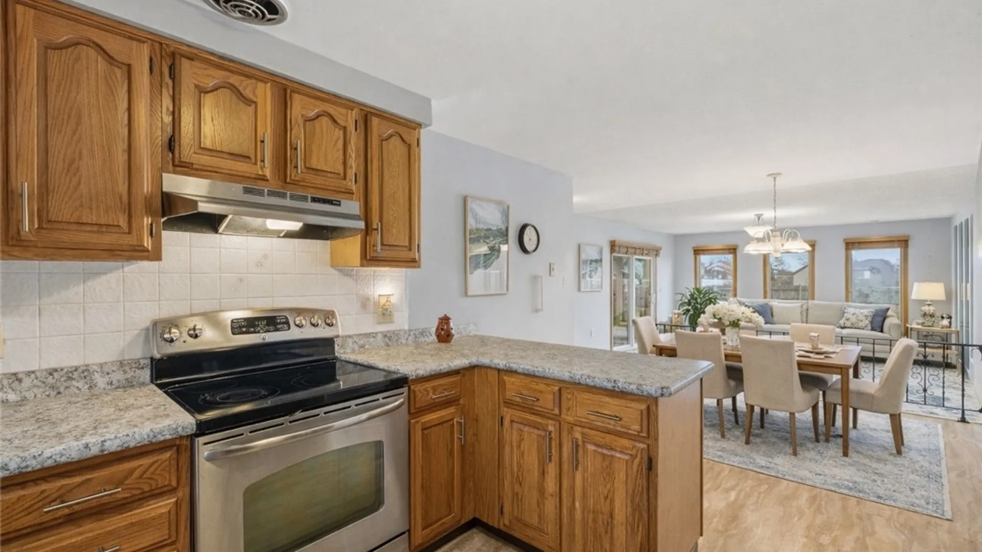 Property at 6941 Rebecca Drive, Wheatfield, NY 14304 7