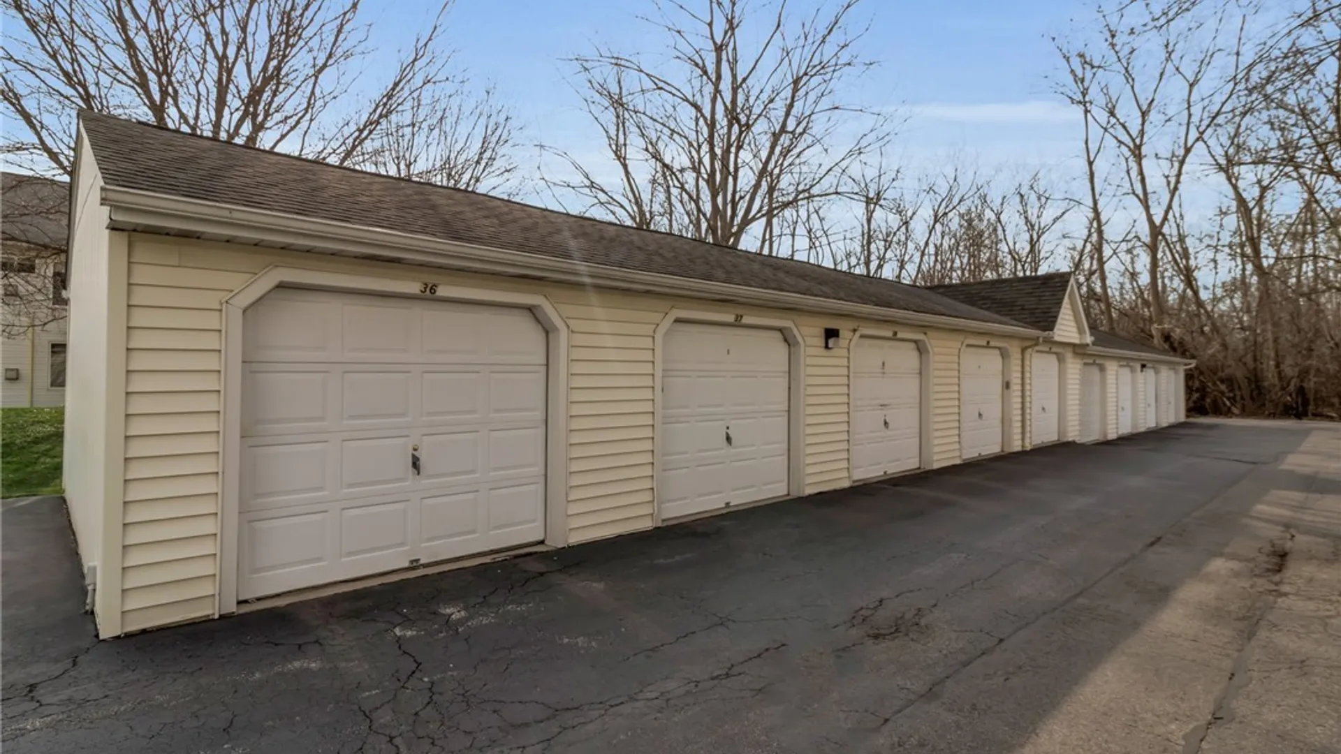 Property at 4617 Chestnut Ridge Road, Amherst, NY 14228 4