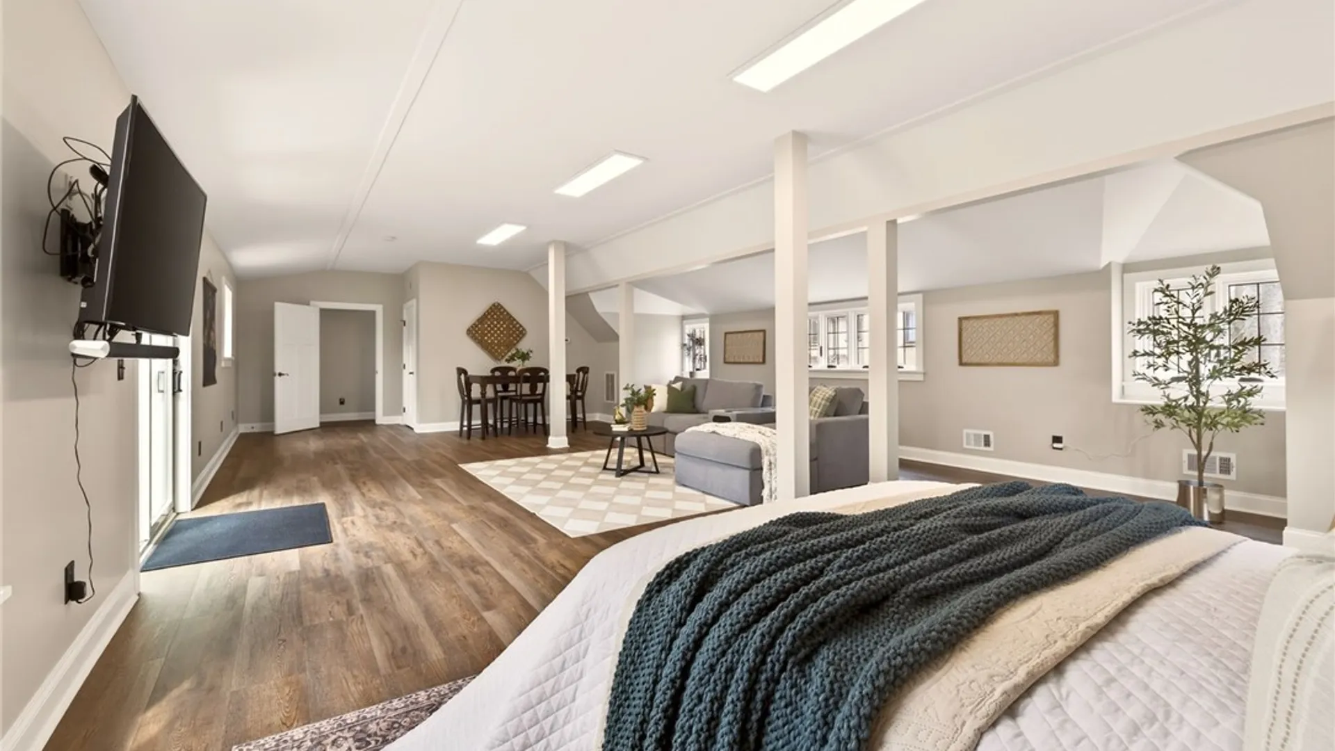 Property at 65 Landing Road, Brighton, NY 14610 21