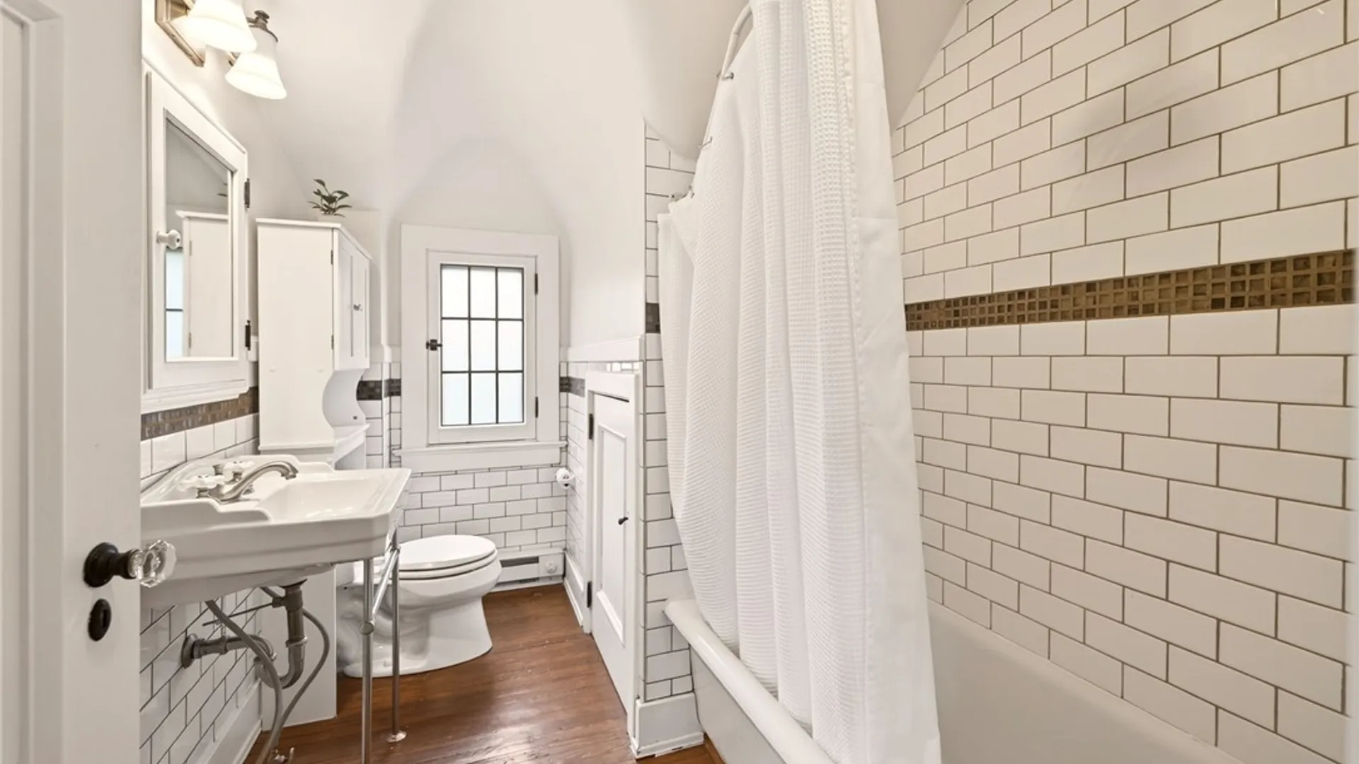 Property at 65 Landing Road, Brighton, NY 14610 32