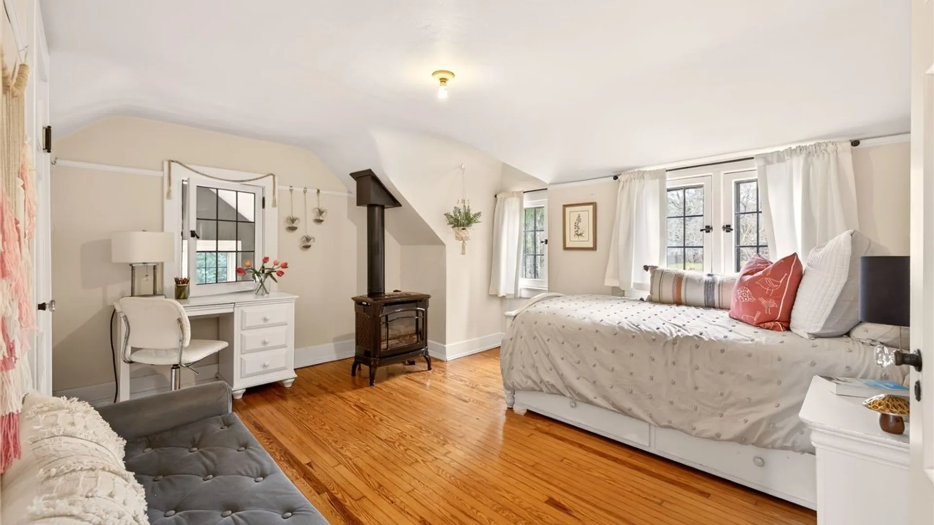 Property at 65 Landing Road, Brighton, NY 14610 33