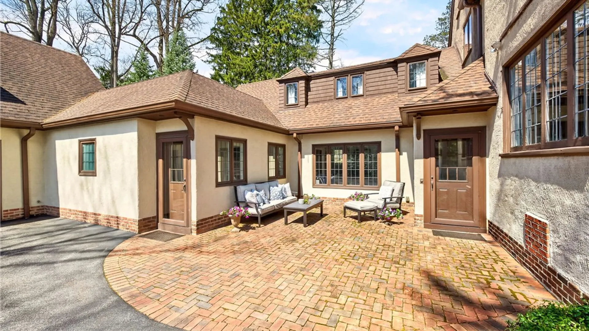 Property at 65 Landing Road, Brighton, NY 14610 35