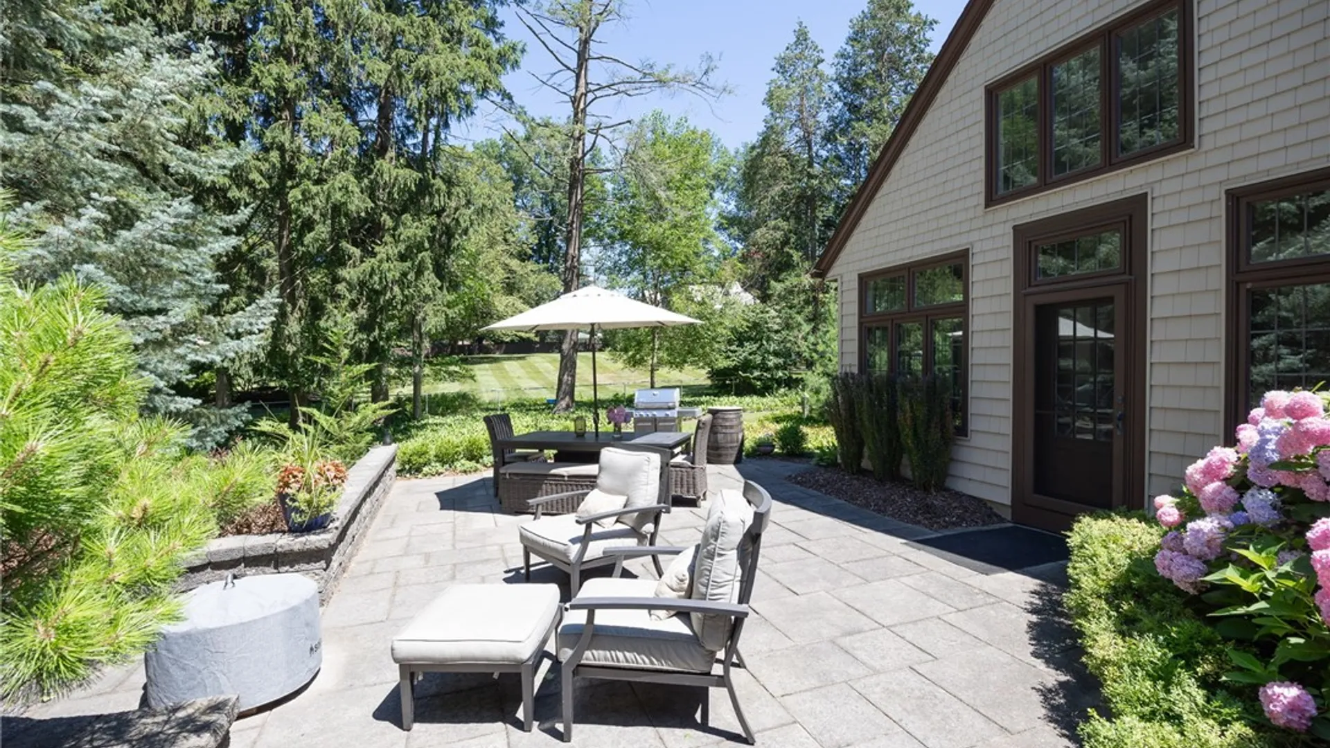 Property at 65 Landing Road, Brighton, NY 14610 38