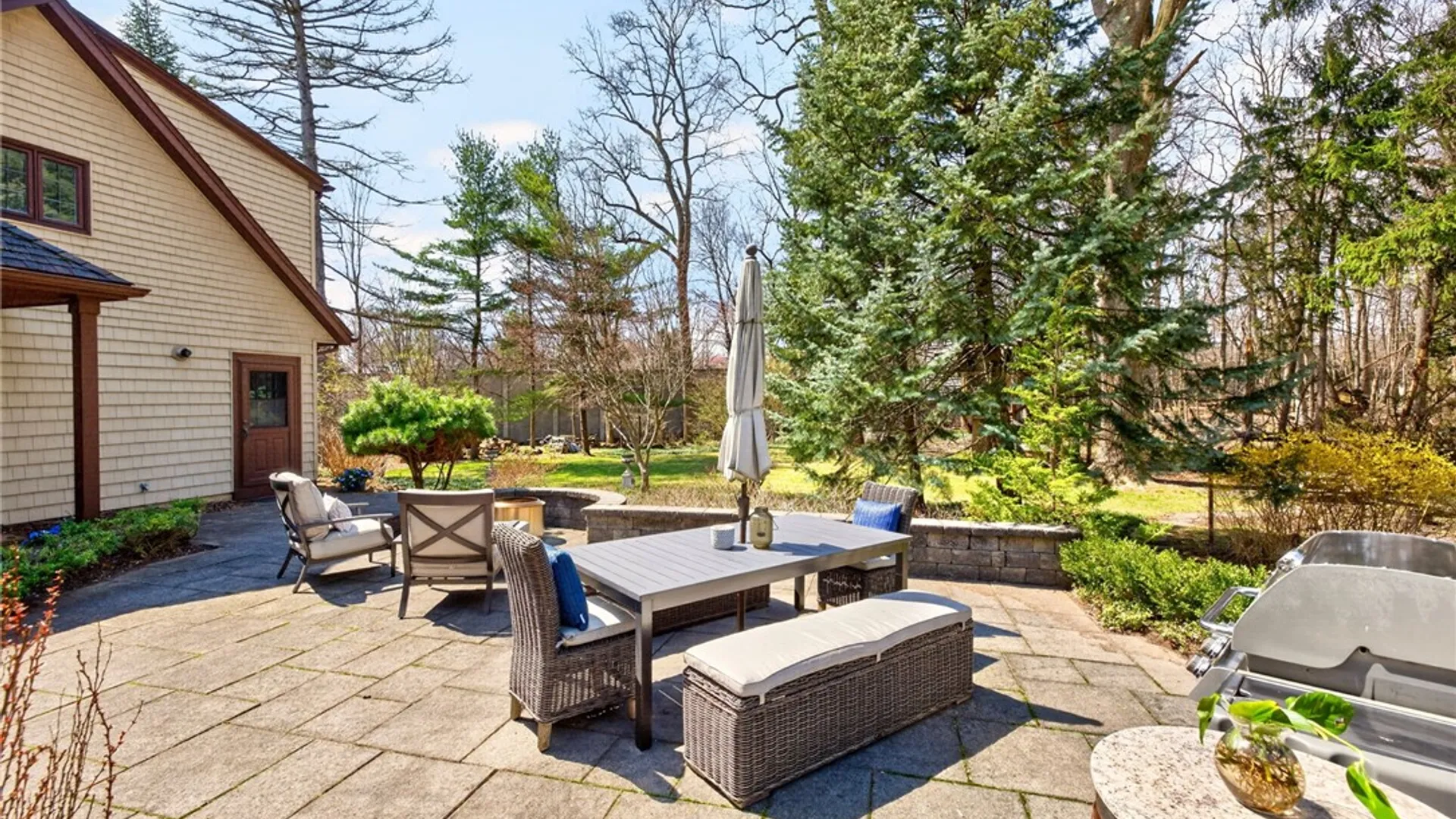 Property at 65 Landing Road, Brighton, NY 14610 42