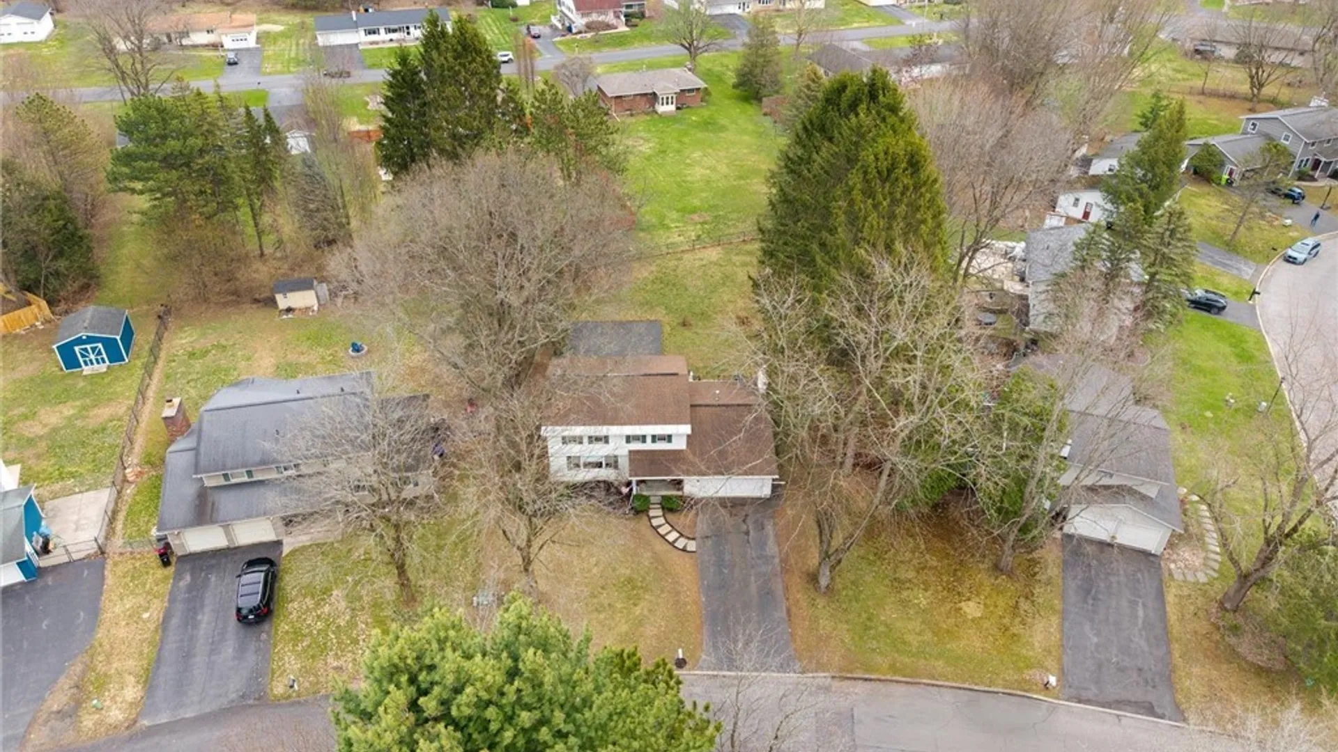 Property at 4059 Pawnee Drive, Clay, NY 13090 40