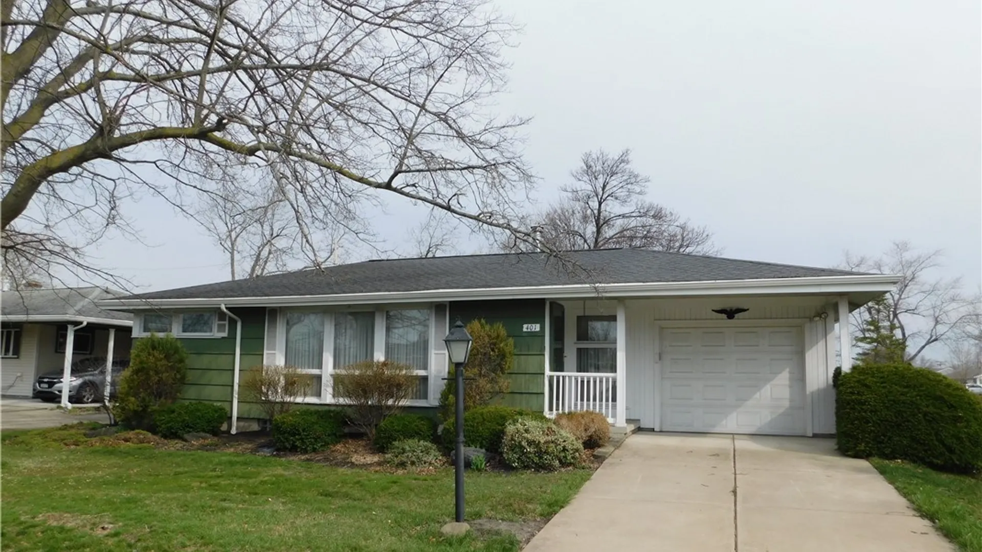 Property at 401 Glenalby Rd Road, Tonawanda, NY 14150 2