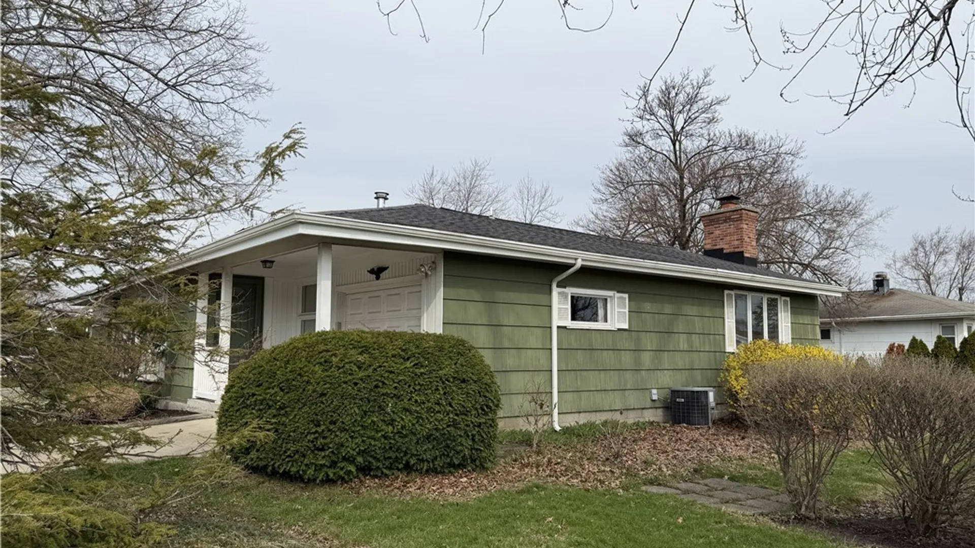 Property at 401 Glenalby Rd Road, Tonawanda, NY 14150 3