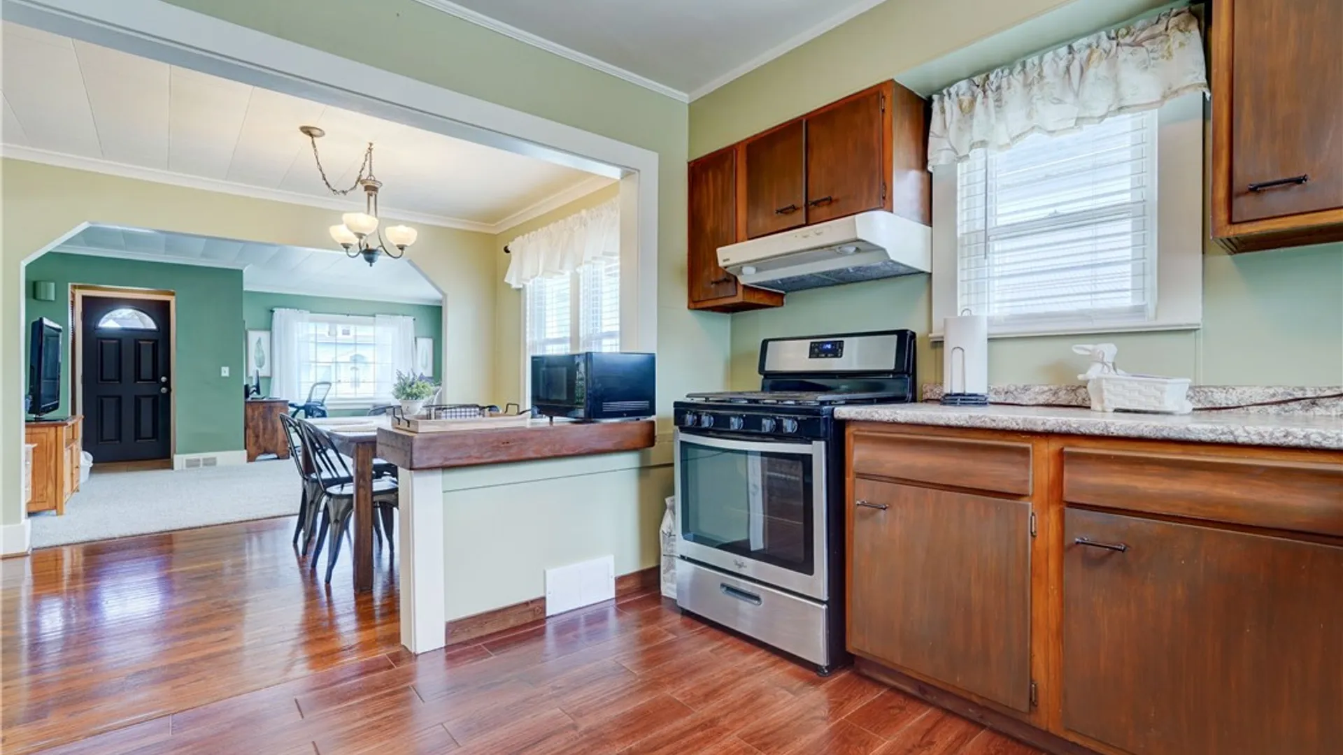 Property at 79 Pomona Dr, Greece, NY 14616 12