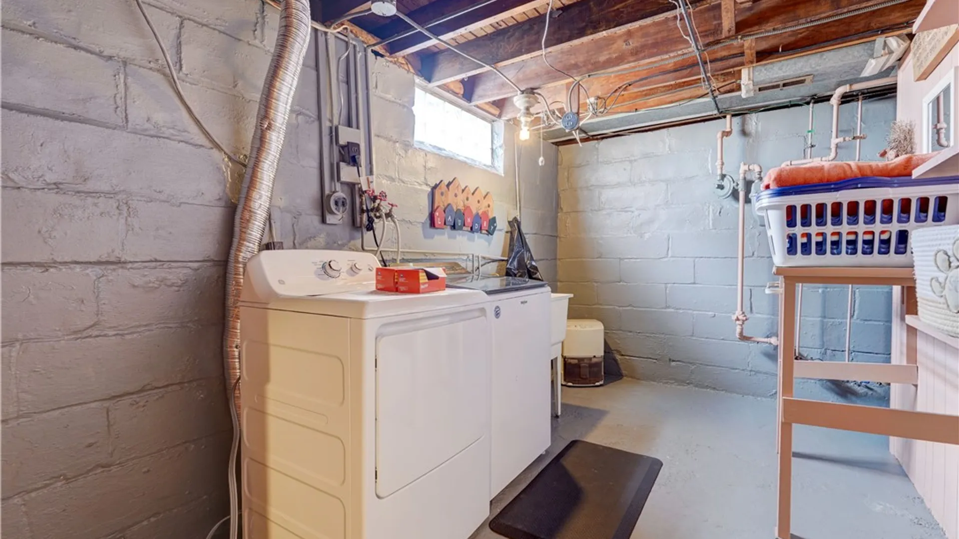 Property at 79 Pomona Dr, Greece, NY 14616 28