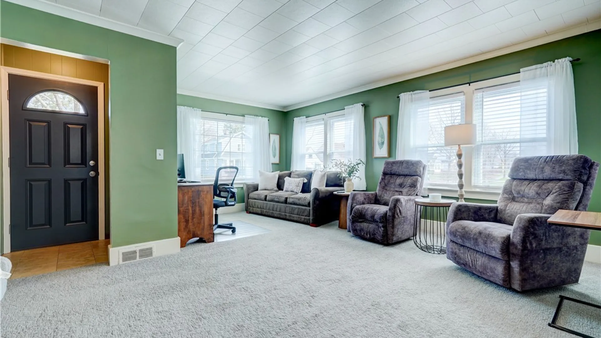 Property at 79 Pomona Dr, Greece, NY 14616 4