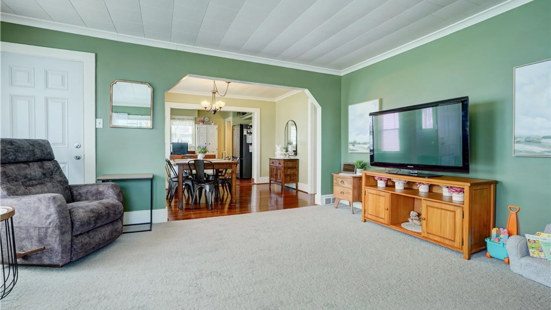 Property at 79 Pomona Dr, Greece, NY 14616 7