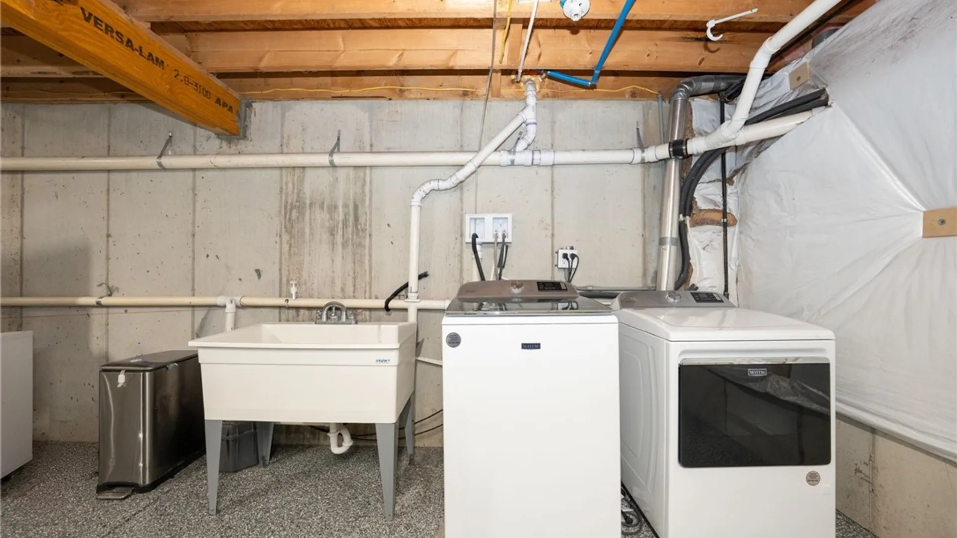 Property at 5233 Scranton Road, Hamburg, NY 14075 44