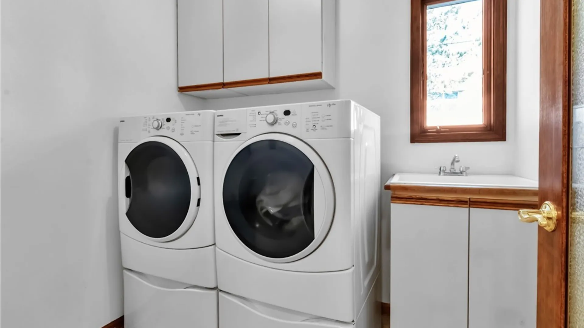 Property at 6340 Cloverleaf Circle, Clarence, NY 14051 23