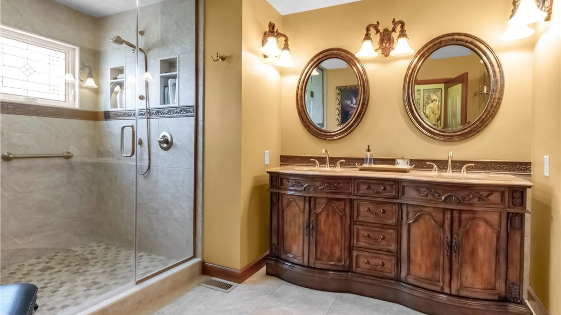 Property at 6340 Cloverleaf Circle, Clarence, NY 14051 29