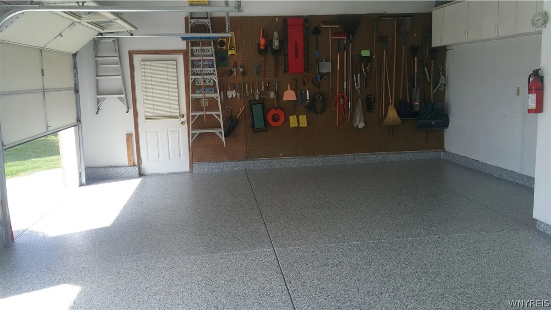 Property at 6340 Cloverleaf Circle, Clarence, NY 14051 46