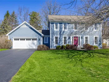Property at 3 Stonefield Place, Mendon, NY 14472