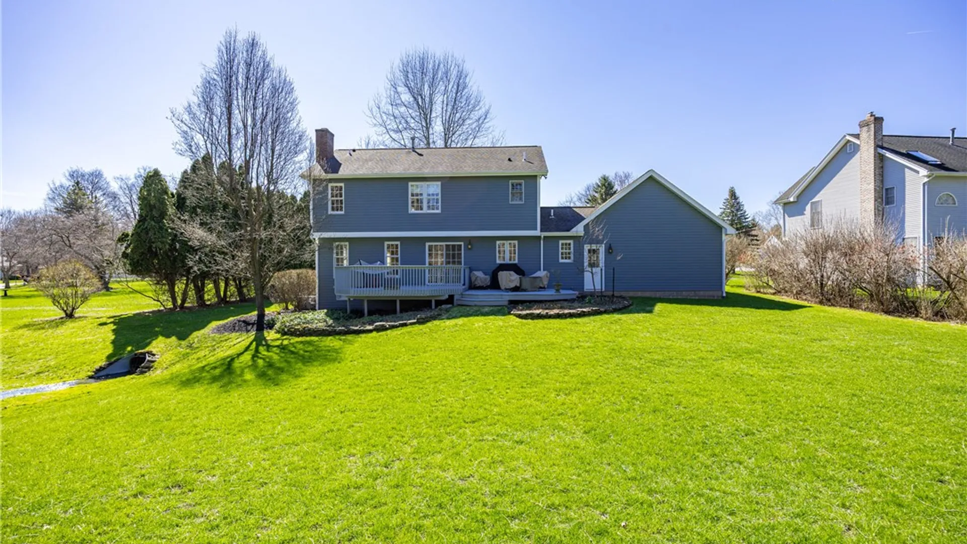 Property at 3 Stonefield Place, Mendon, NY 14472 9