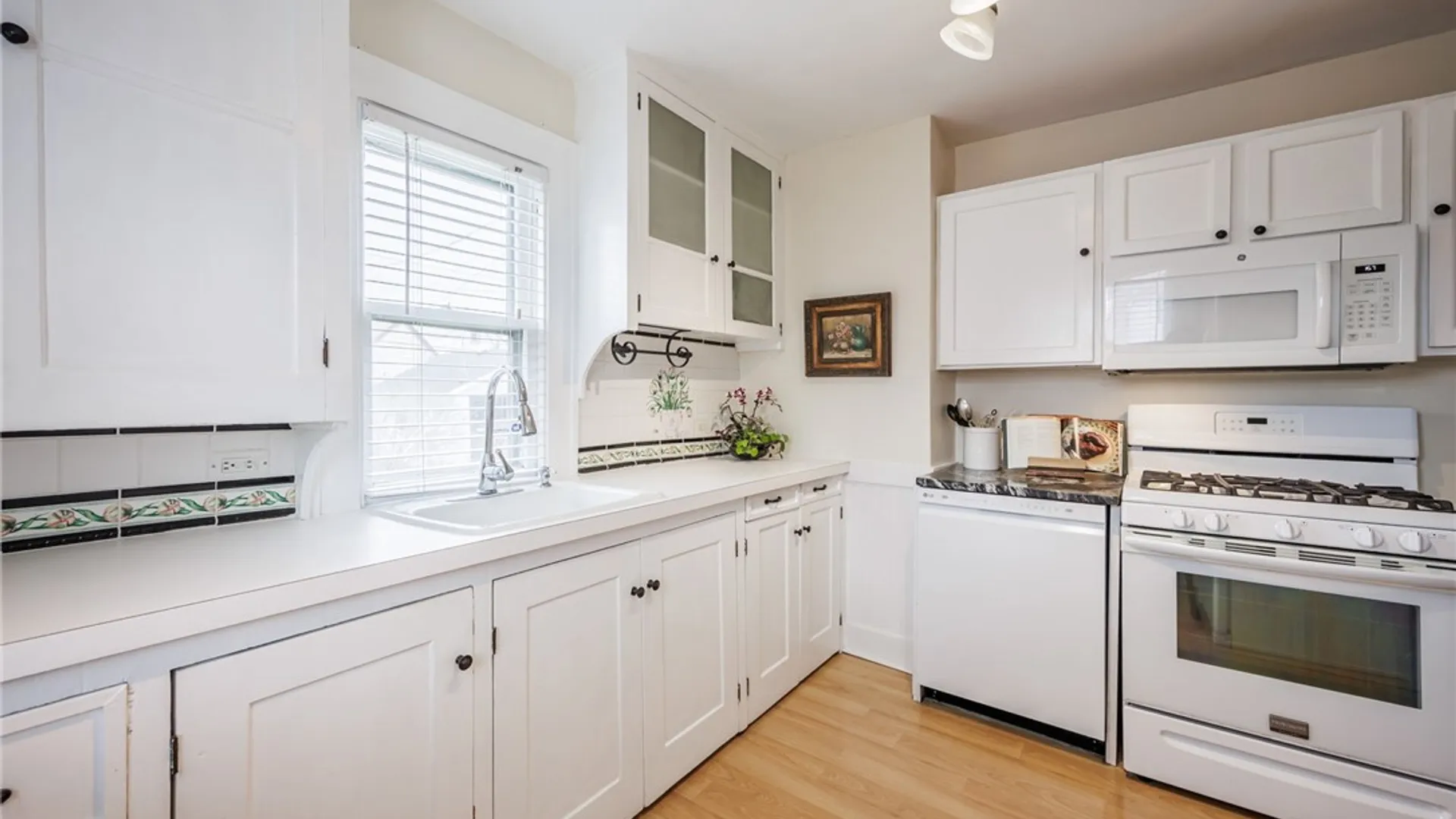 Property at 214 Winbourne Road, Rochester, NY 14619 18