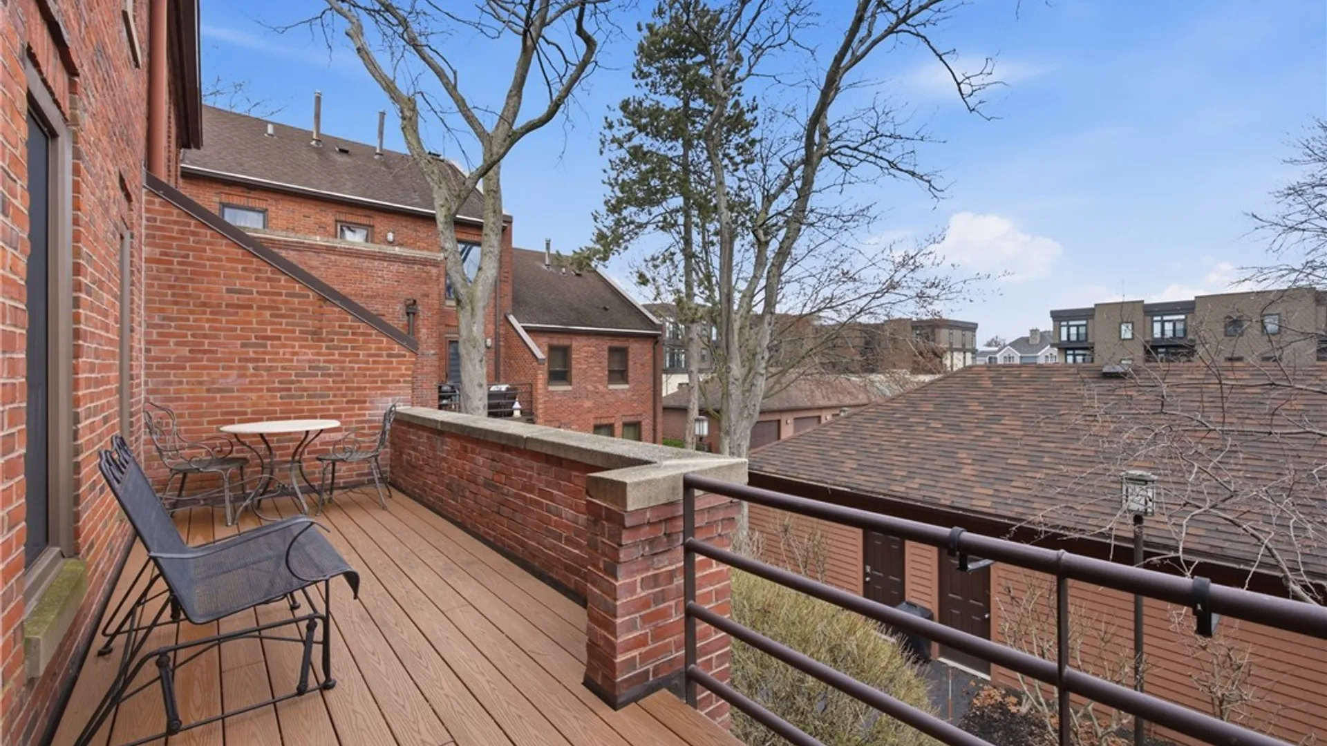 Property at 18 Marina Park, Buffalo, NY 14202 25