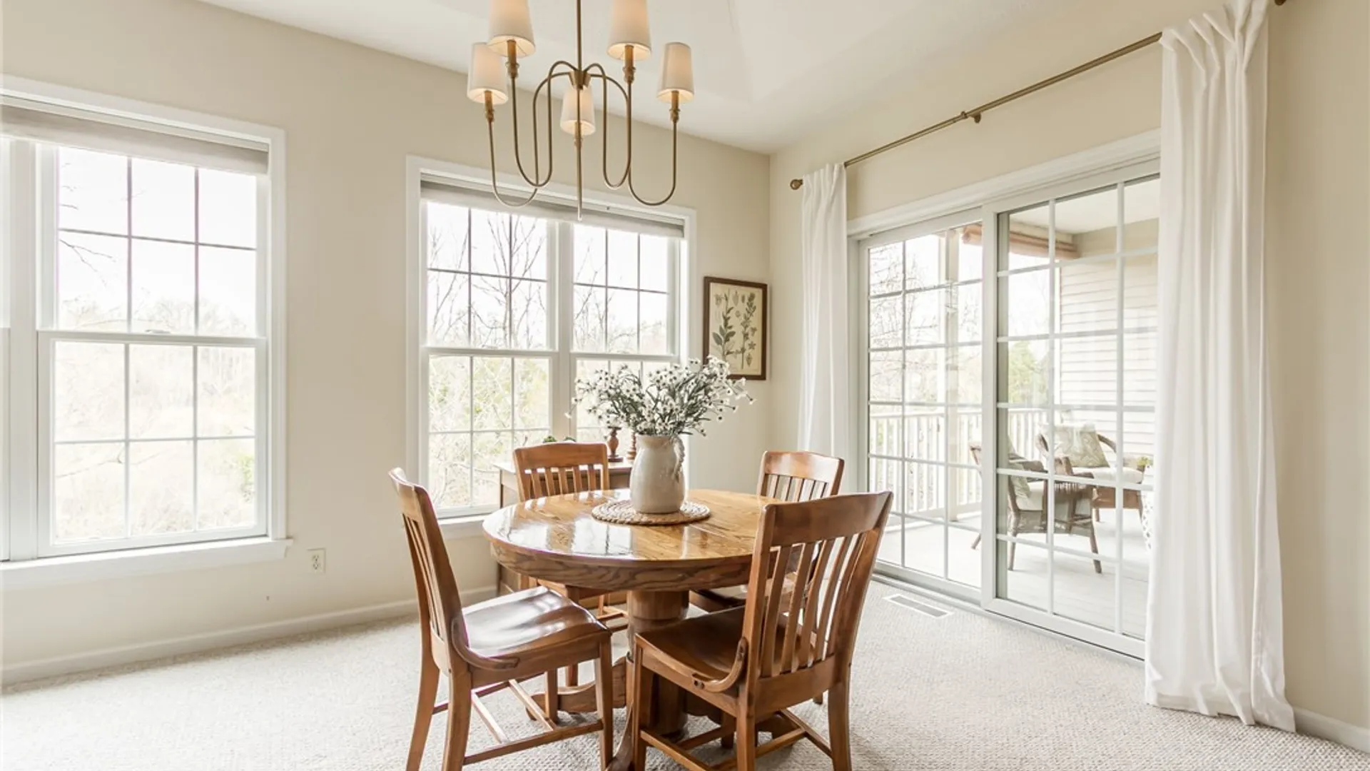 Property at 1098 Yorkshire Way, Victor, NY 14564 14