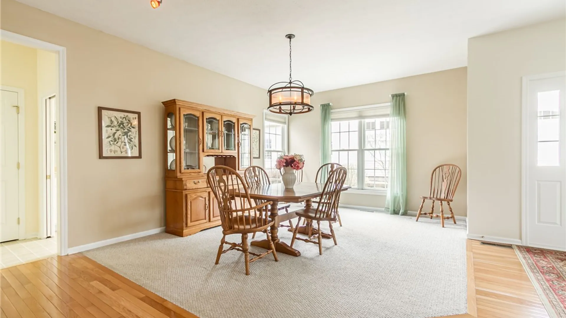 Property at 1098 Yorkshire Way, Victor, NY 14564 22