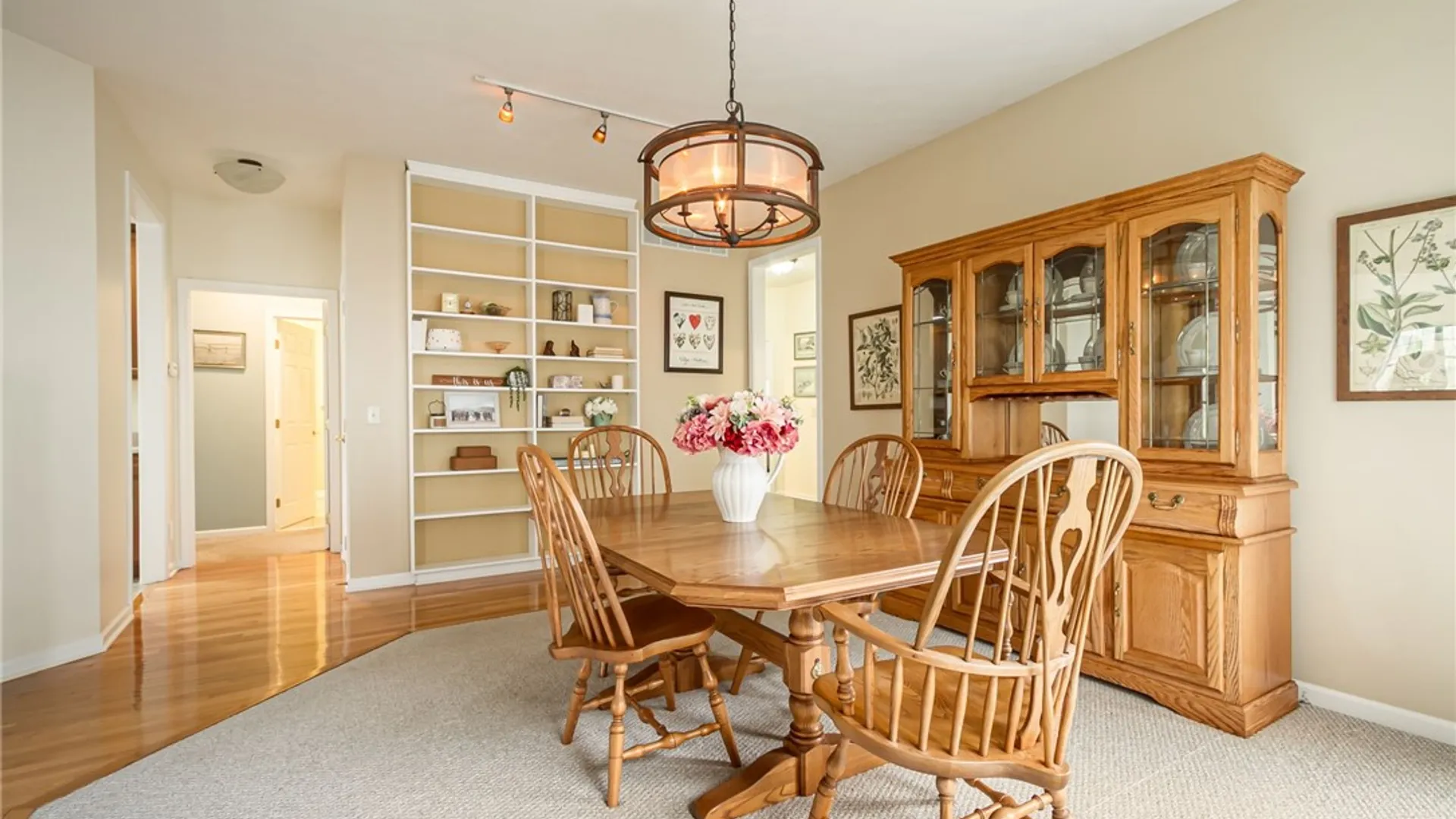 Property at 1098 Yorkshire Way, Victor, NY 14564 24