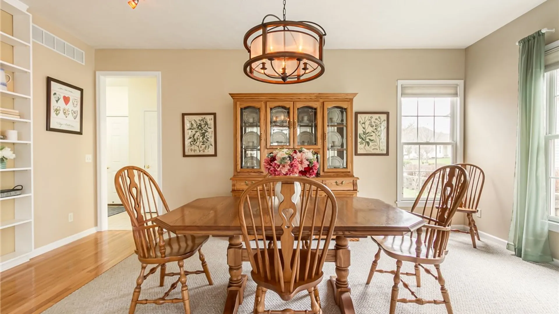 Property at 1098 Yorkshire Way, Victor, NY 14564 25