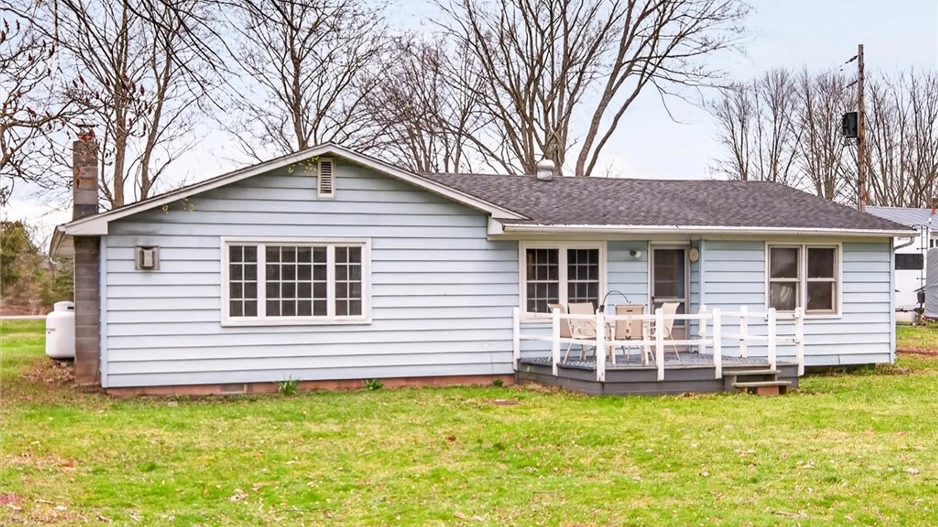 Property at 16100 Brown Schoolhouse Road, Clarendon, NY 14470 4