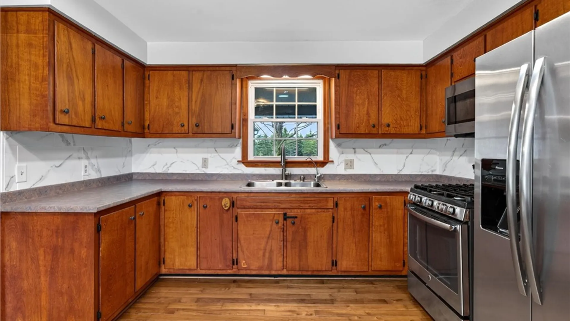 Property at 16100 Brown Schoolhouse Road, Clarendon, NY 14470 8