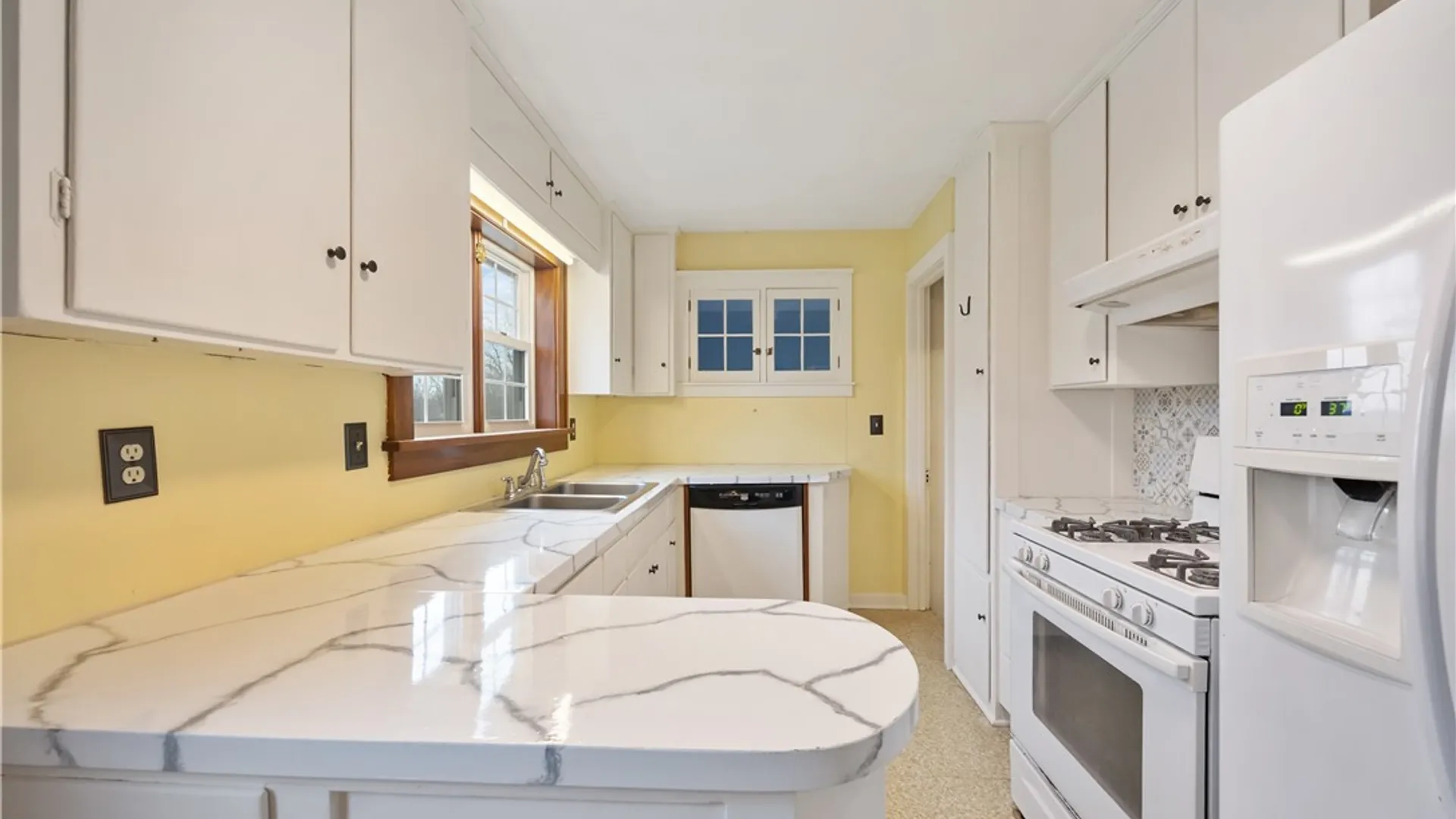 Property at 1832 NY-80, Cazenovia, NY 13122 4