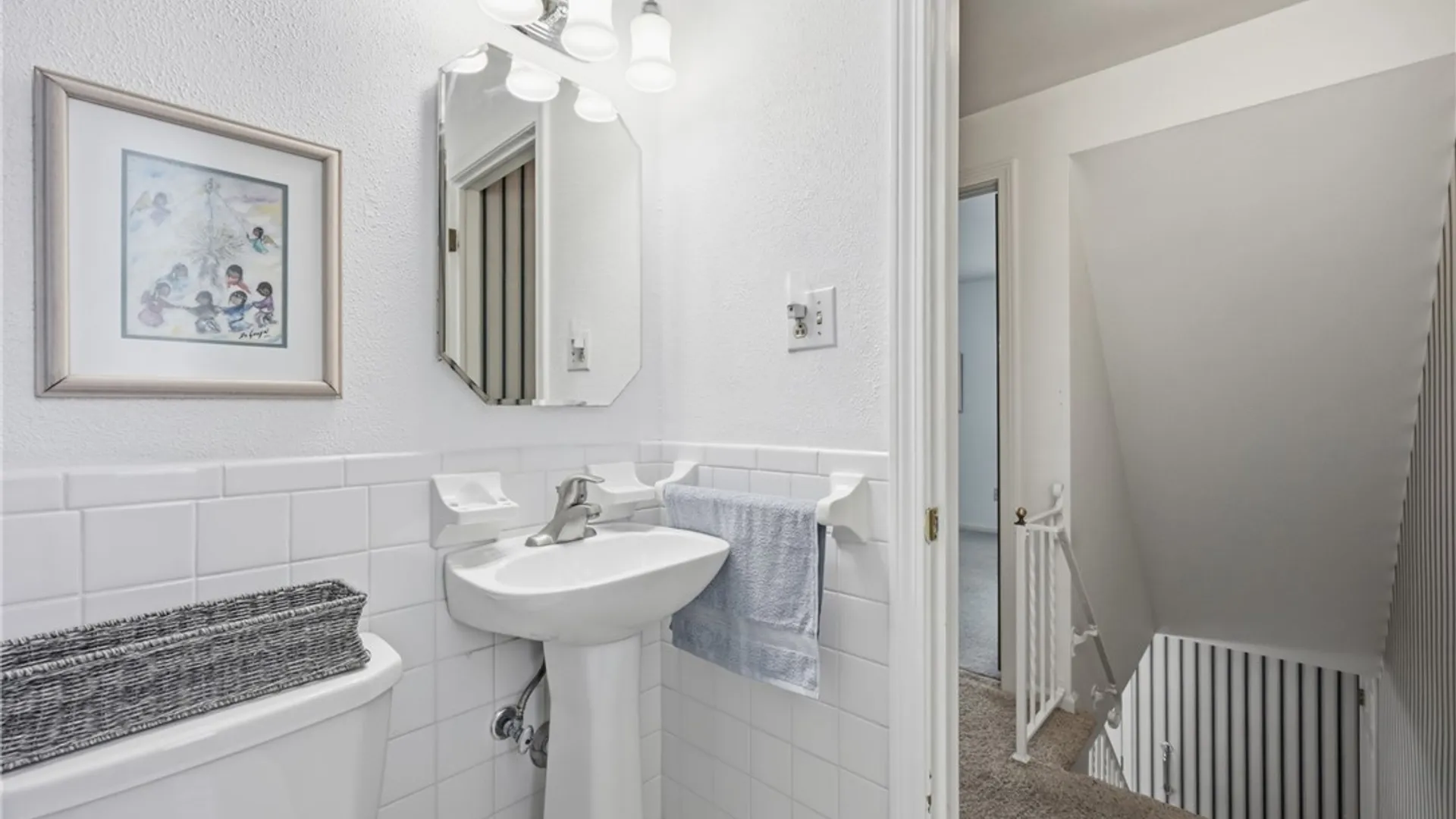 Property at 197 Greenfield Drive, Tonawanda, NY 14150 32