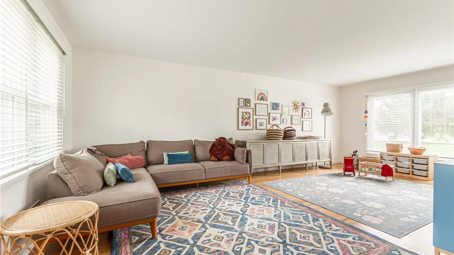 Property at 7 Falconbridge Drive, Pittsford, NY 14534 11