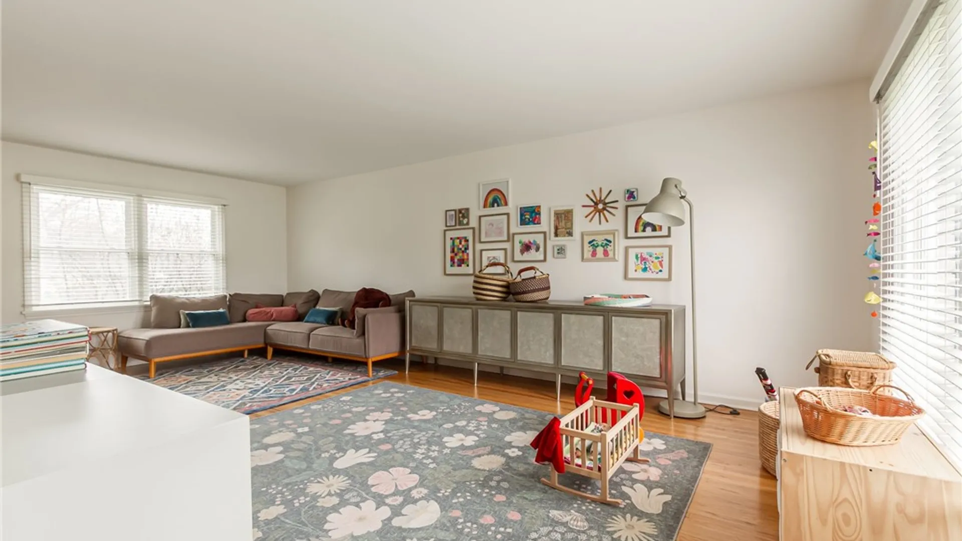 Property at 7 Falconbridge Drive, Pittsford, NY 14534 7