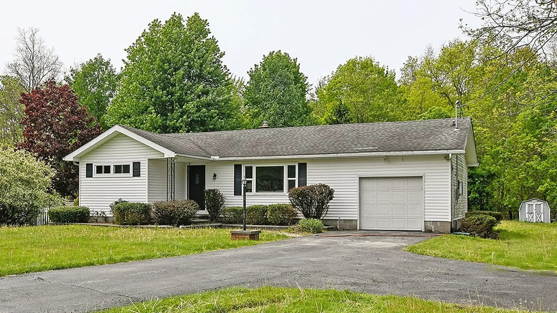 Property at 130 Ransom Road, Lancaster, NY 14086 2