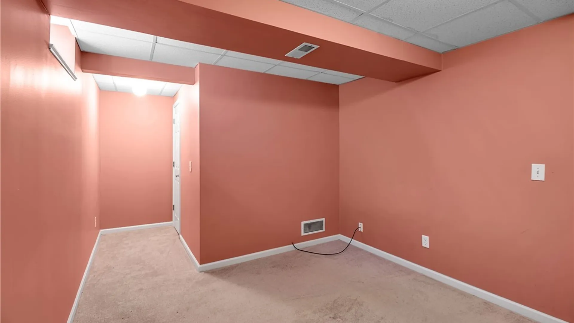 Property at 11 Brambly Court, Amherst, NY 14221 33
