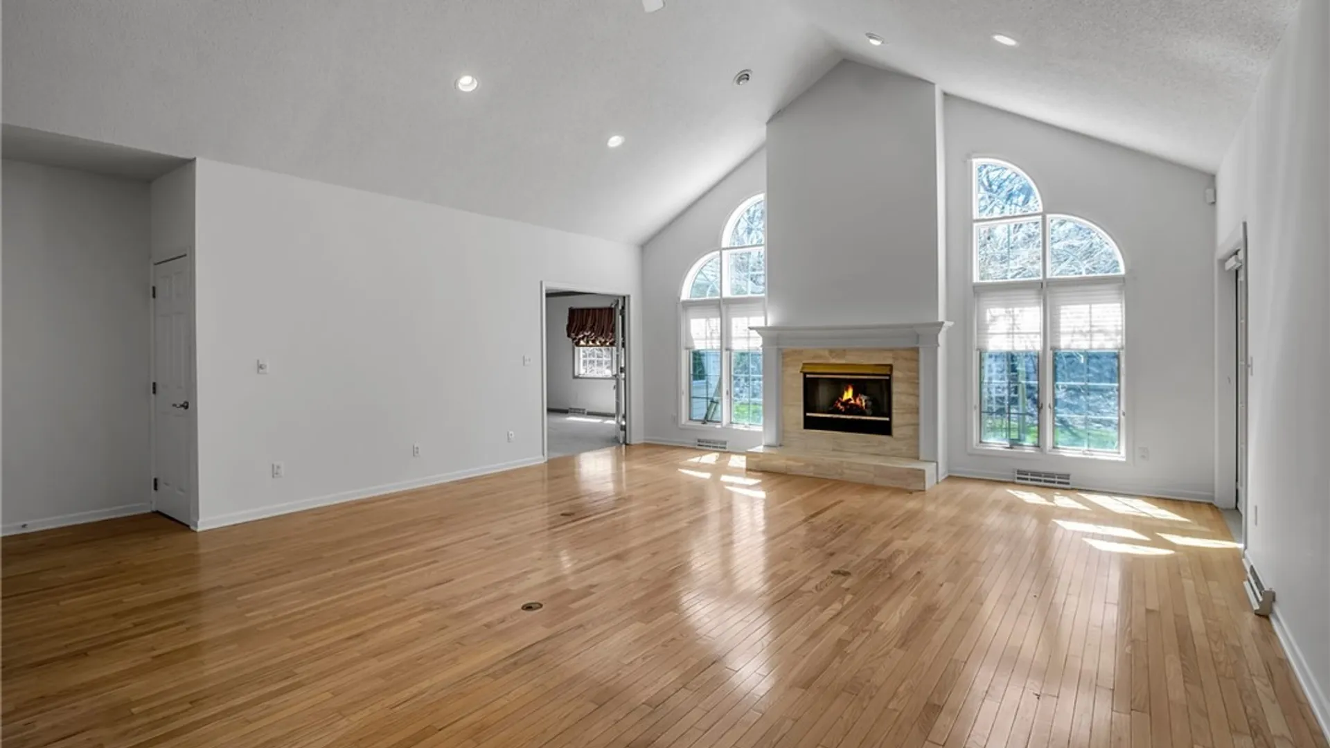 Property at 11 Brambly Court, Amherst, NY 14221 7
