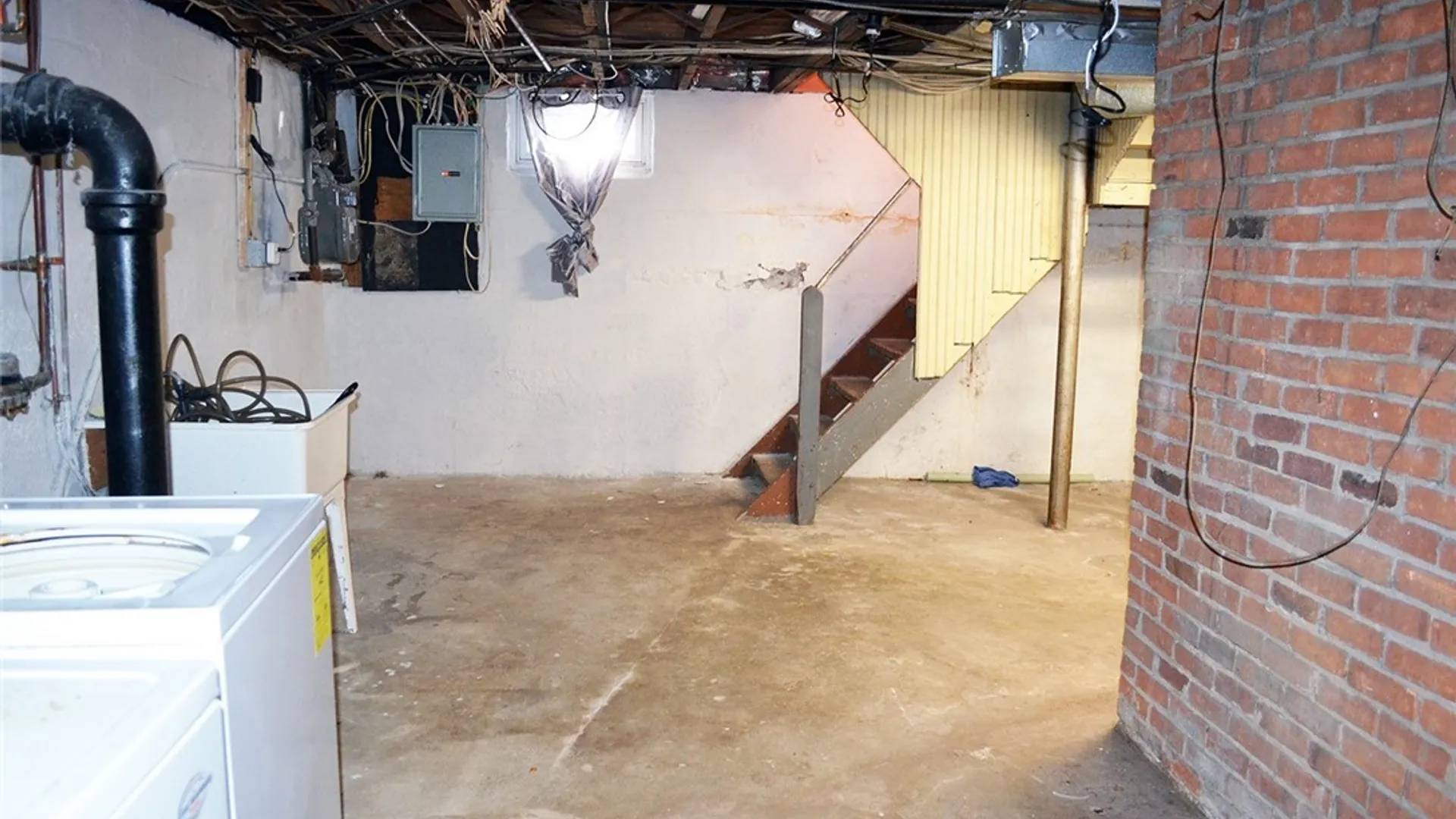 Property at 21 Lewis Avenue, Batavia City, NY 14020 42