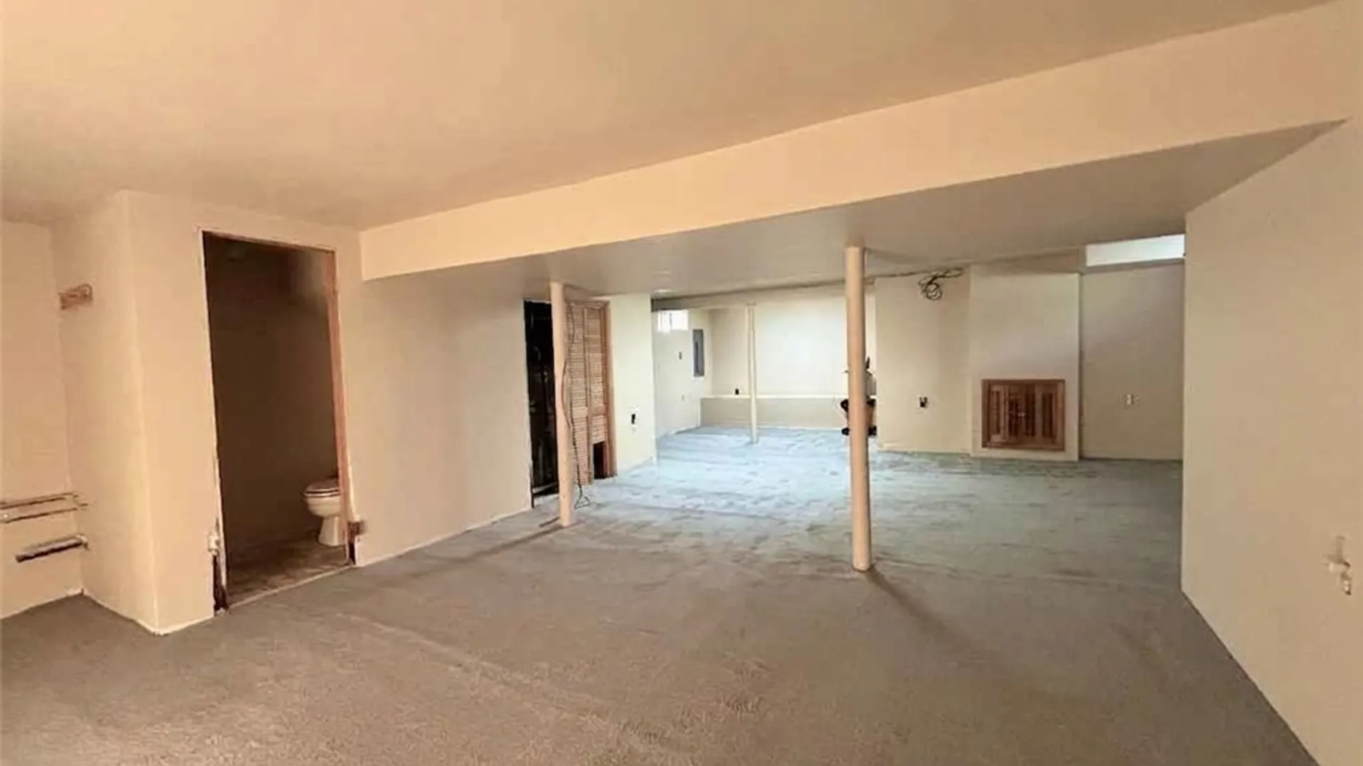 Property at 344 Wendell Terrace, Syracuse, NY 13203 24