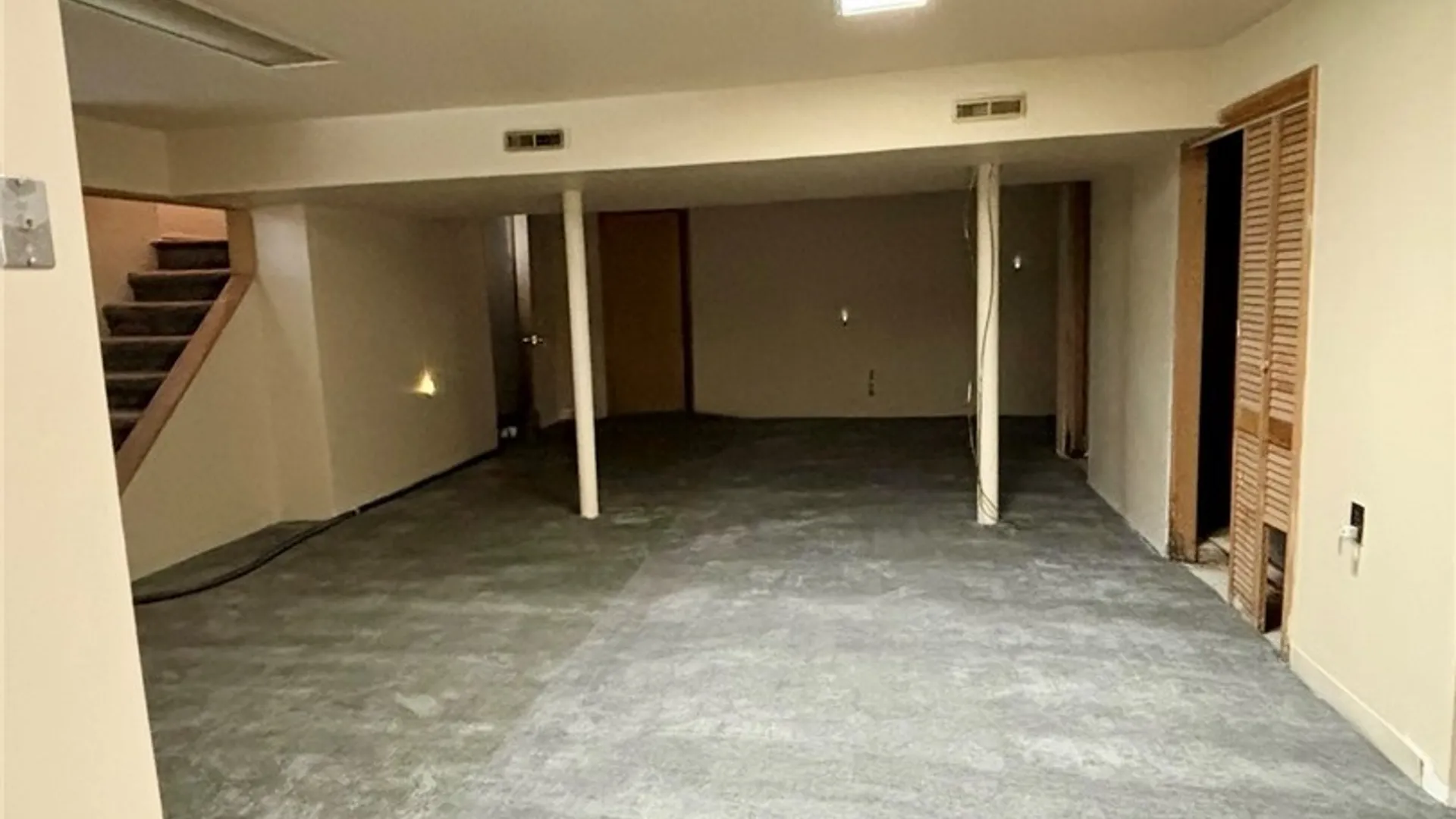 Property at 344 Wendell Terrace, Syracuse, NY 13203 25