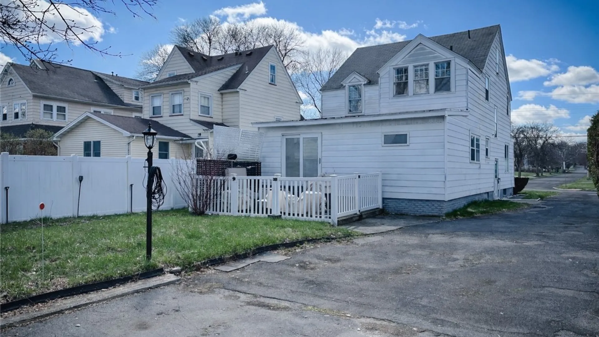 Property at 344 Wendell Terrace, Syracuse, NY 13203 27
