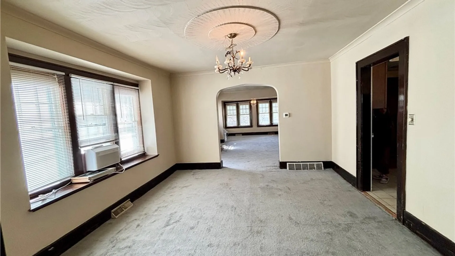 Property at 344 Wendell Terrace, Syracuse, NY 13203 8